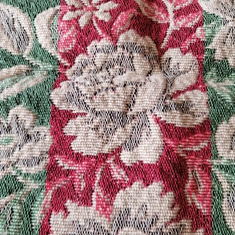 Mat 2 piece bundle poinsettia table placemate cloths kitchen linens red green fl